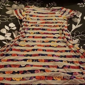 REPOSH NWOT Lularoe Carly M floral striped dress